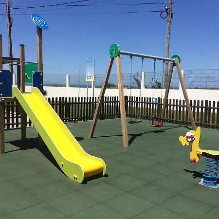 Parque de Campismo Urban Art By Campigir 3*