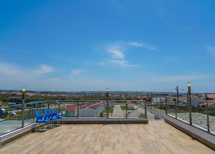 Campeggio Urban Art By Campigir Peniche