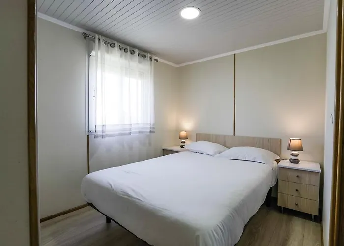 Urban Art By Campigir 3* Peniche